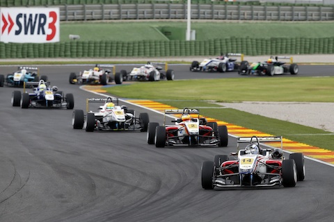 120930_f3_valencia_r2_start 120930_f3_valencia_r2_start